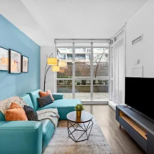 Charming 2br Near Cn Tower & Harbourfront Toronto
