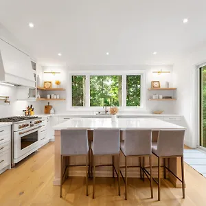 Luxury - 5 Min From Airport, 15 To Downtown Toronto